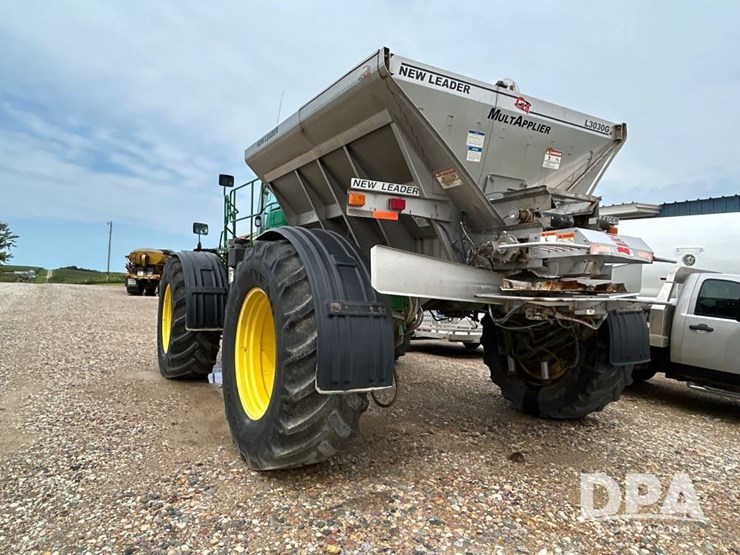 2009-john-deere-4930-image-6