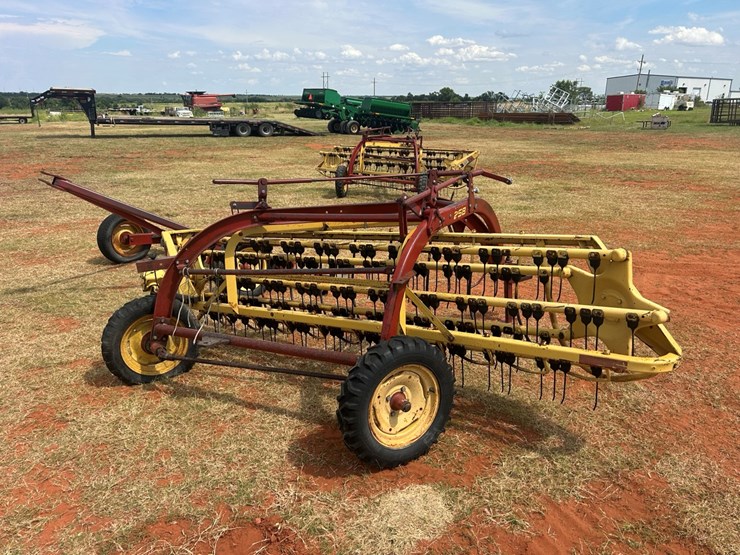 new-holland-258-image-6