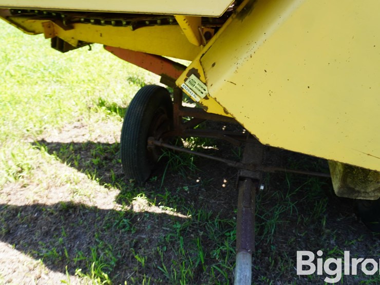 new-holland-974-image-10