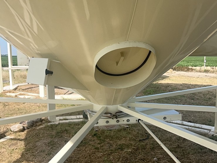 concept-5,000-bushel-hopper-bin,-fully-equipped-with-agi-grainguard-10-hp-bin-fan-with-three-phase-electric-motor-image-25