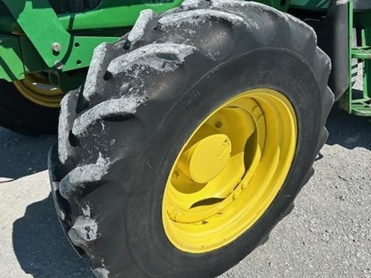 john-deere-6420-image-9