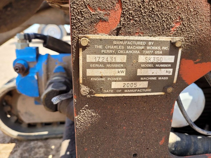 2005-ditch-witch-sk350-image-9