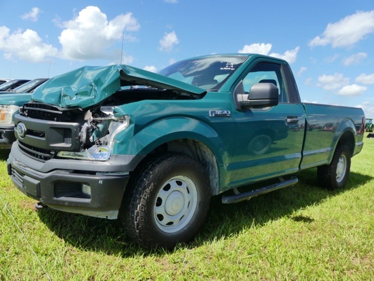 2019-ford-f150-xl-image-1
