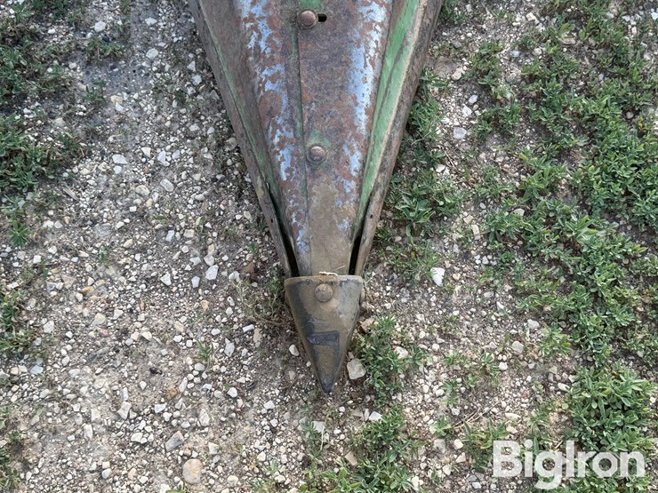 john-deere-843-image-16