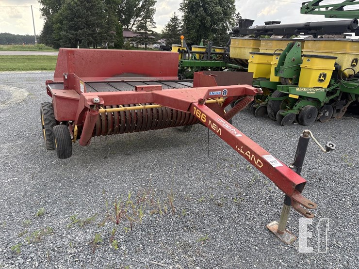 new-holland-166-image-2