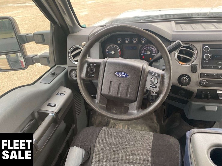 2015-ford-f350-image-30