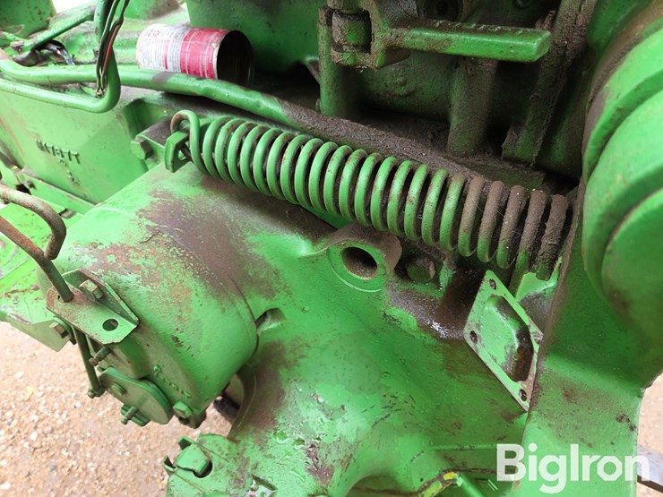 1954-john-deere-40-image-13