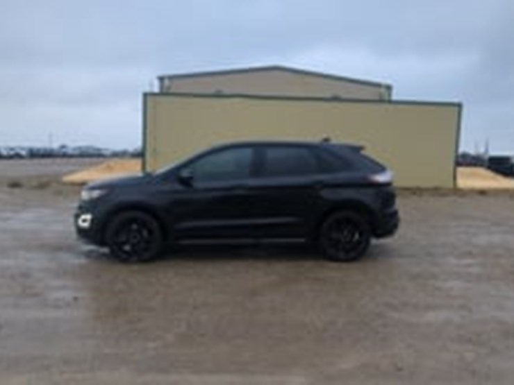 2015-ford-edge-image-5