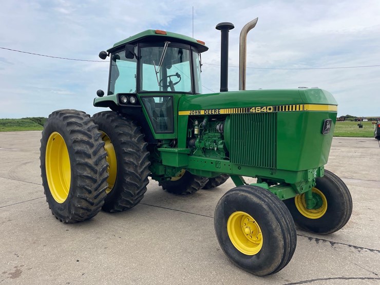 john-deere-4640-image-3