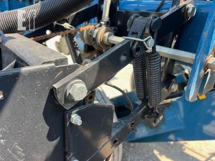 2008-kinze-3800sds-image-34