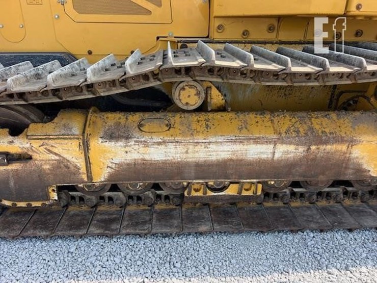 2021-deere-850l-wlt-image-34