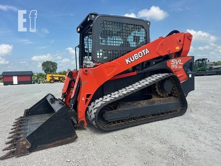 2018-kubota-svl95-2s-image-1