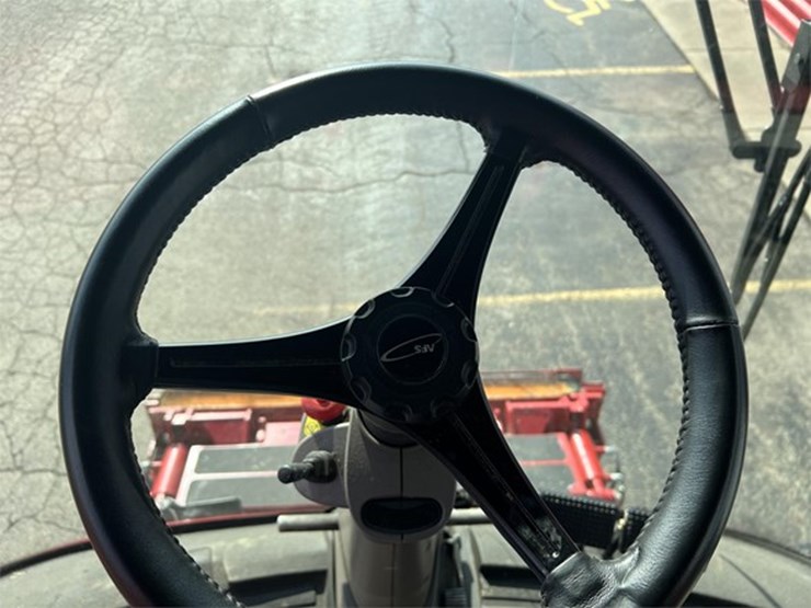 2022-case-ih-8250-image-36
