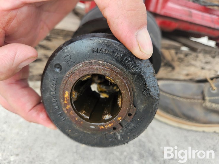 case-ih-1300-image-16
