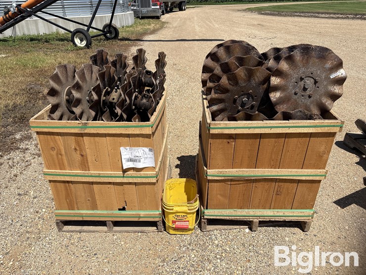 ron’s-mfg-33'-vertical-tillage-coulter-kit-image-2