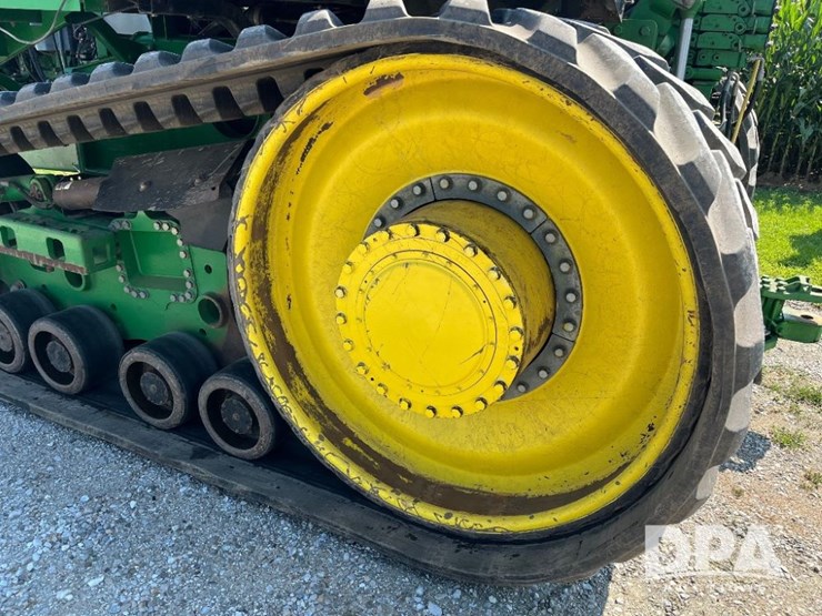 2010-john-deere-9530t-image-49