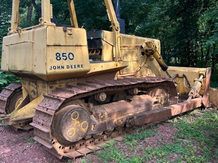 1983-john-deere-850-image-1