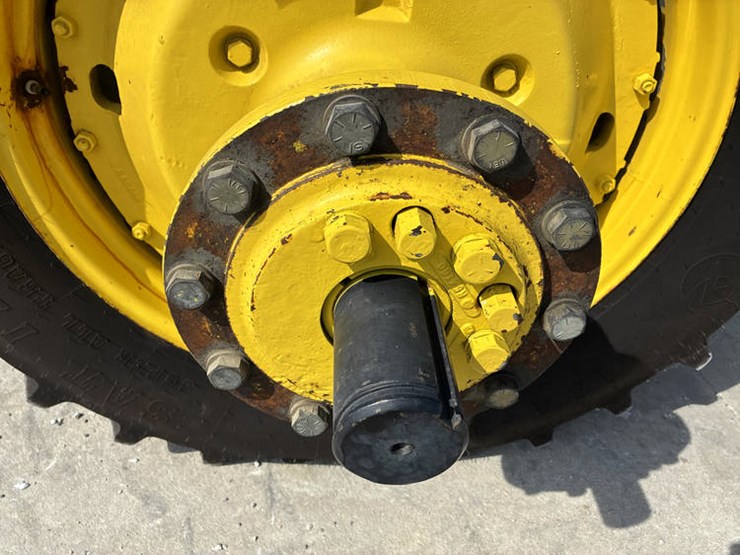 1987-john-deere-4630-image-53