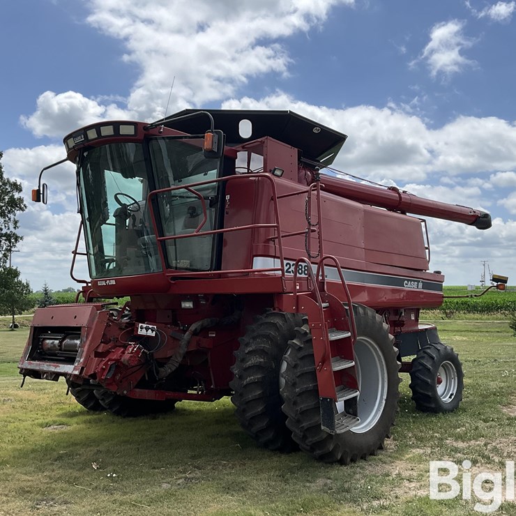 2004 CASE IH 2388