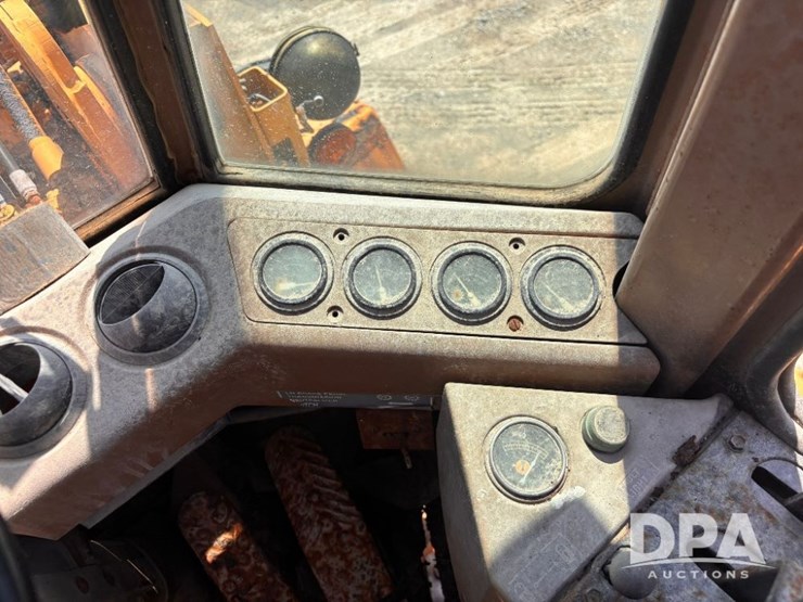1989-caterpillar-it28b-image-66
