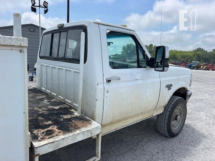 1992-ford-f-super-duty-image-16