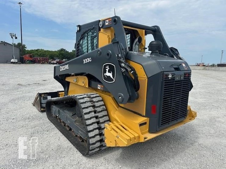 2022-deere-333g-image-3