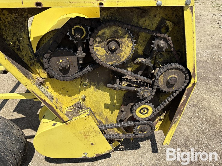 2006-john-deere-645b-image-11