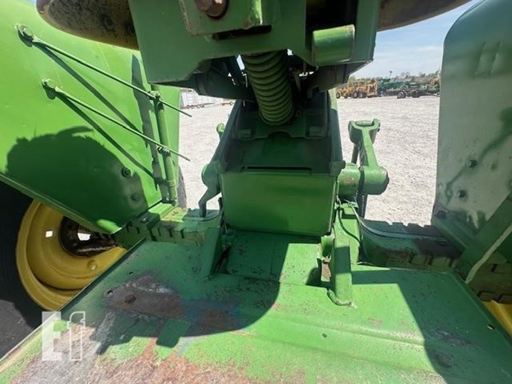1963-john-deere-2010-image-15