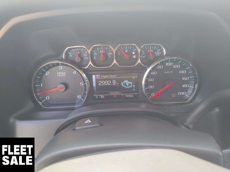 2018-chevrolet-silverado-1500-image-9