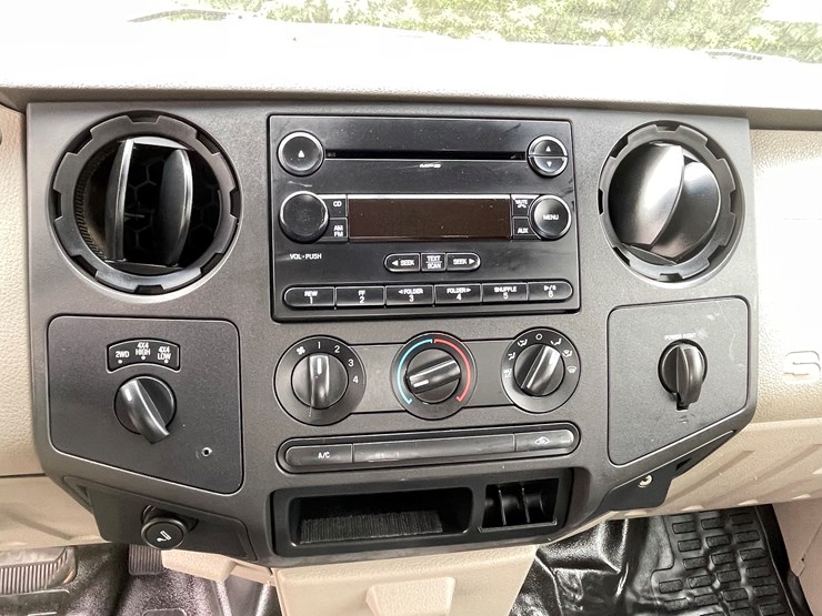 2008-ford-f350-xl-image-68