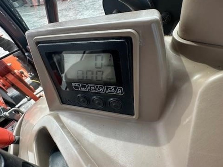 kubota-m135x-image-34