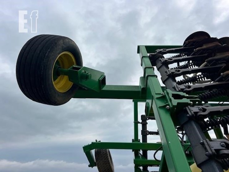 2018-john-deere-1990ccs-image-15