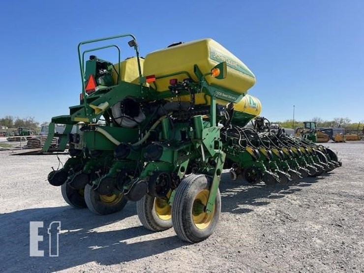 2009-john-deere-1770nt-image-7