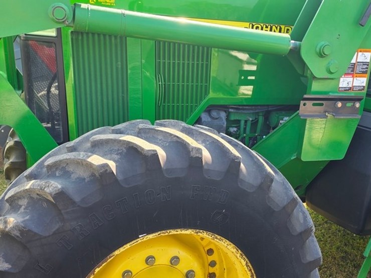 john-deere-7810-image-38