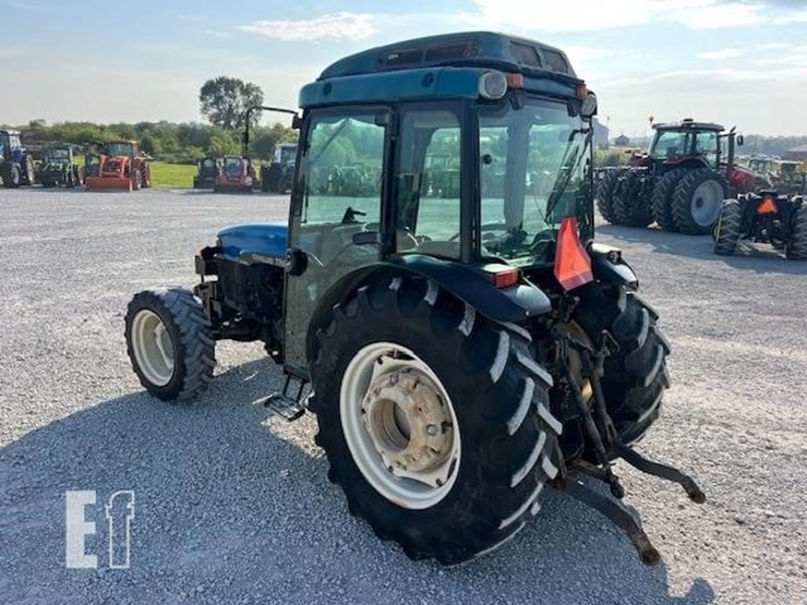 new-holland-tn90f-image-5