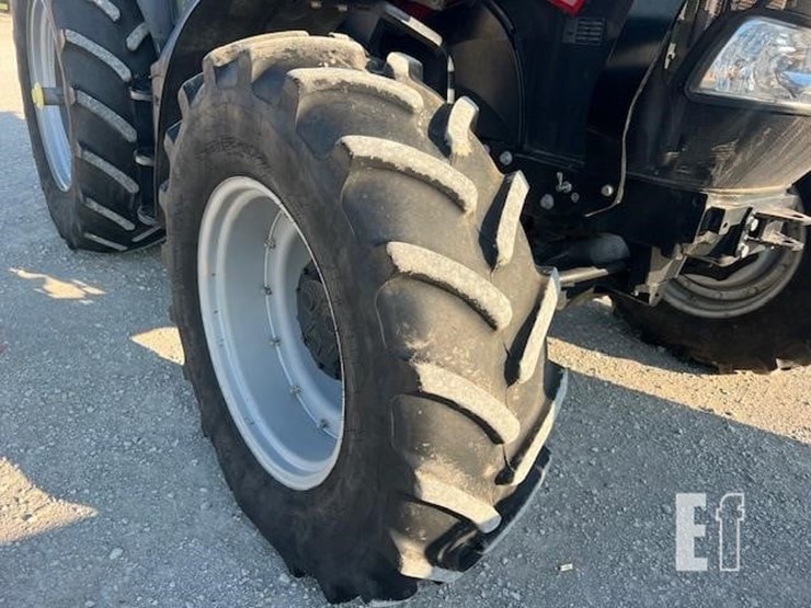 2020-case-ih-maxxum-150-image-27