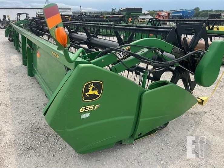 2011-john-deere-635f-image-13