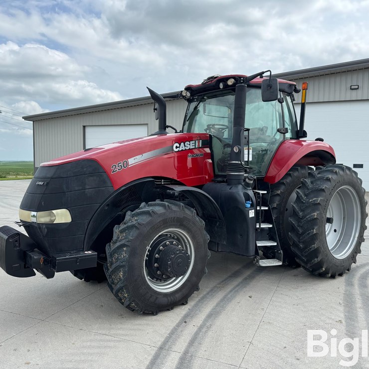 2018 CASE IH MAGNUM 250