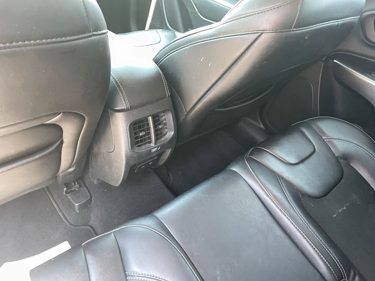 2019-jeep-cherokee-image-53