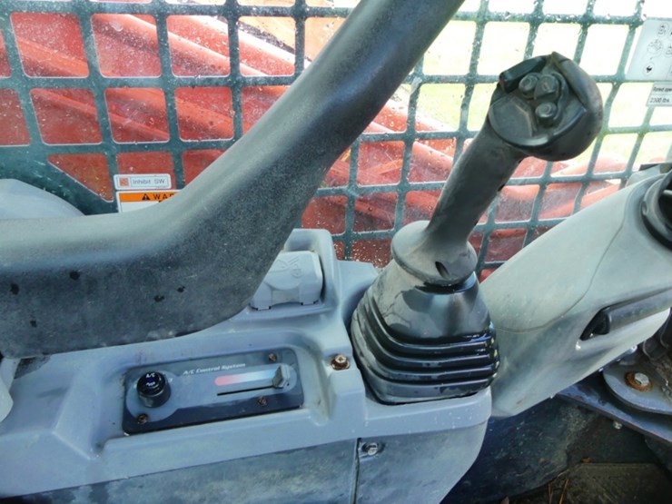 kubota-svl75-2-image-15