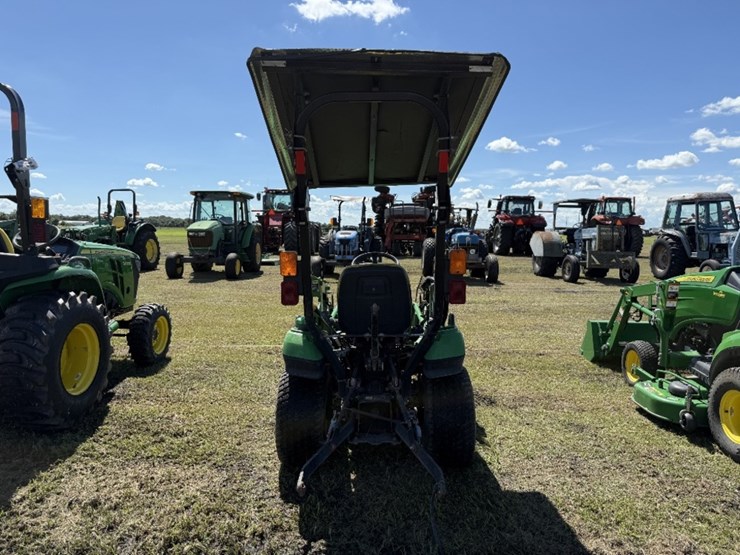 john-deere-1023e-image-4