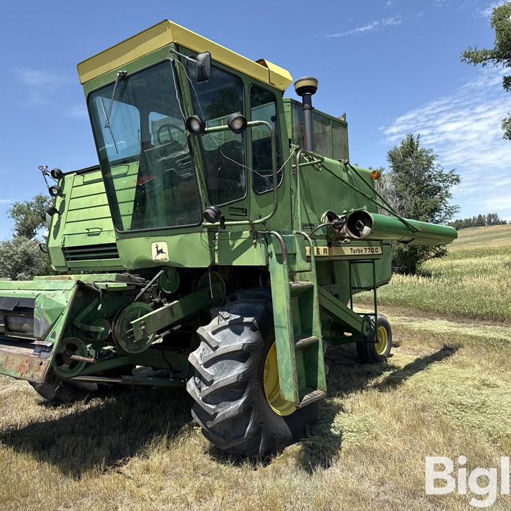 1975 JOHN DEERE 7700