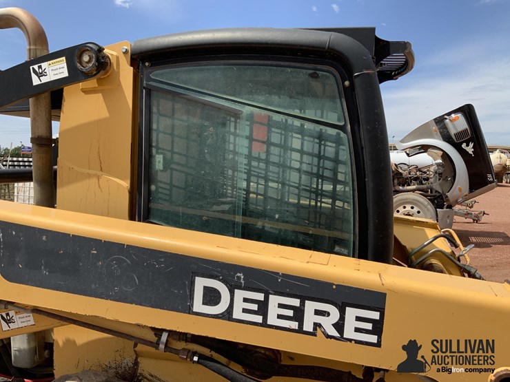 2009-john-deere-332-image-14
