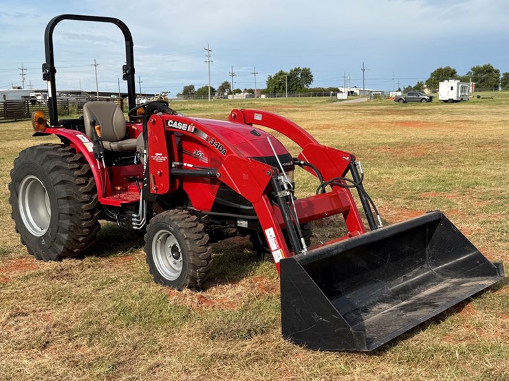 case-ih-farmall-35a-image-1