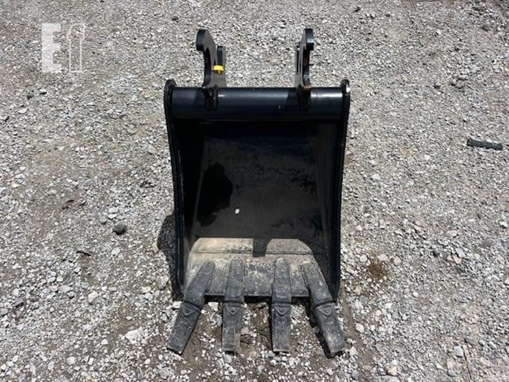john-deere-18-image-1