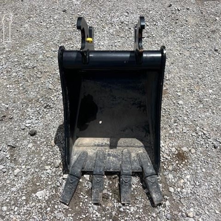 JOHN DEERE 18
