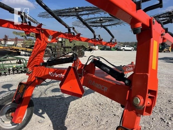 2021-kubota-ra110cr-image-16