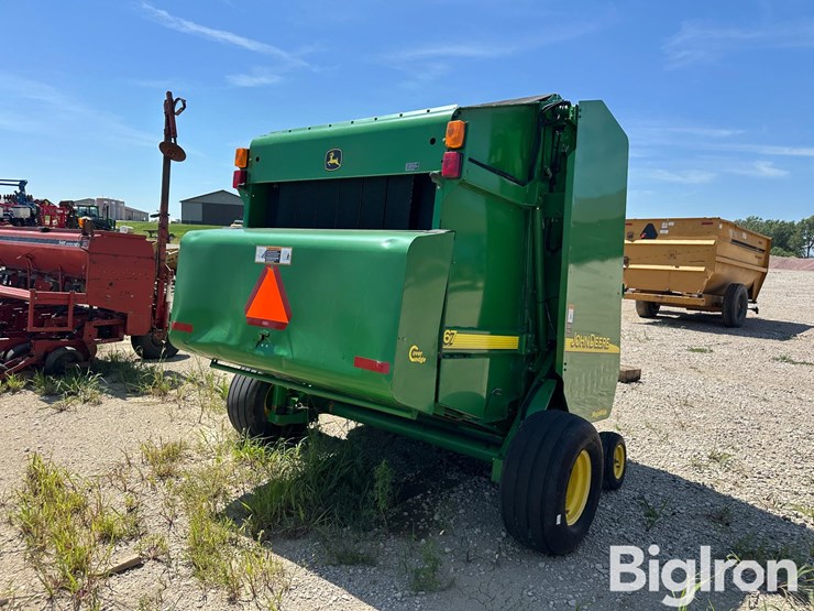 2004-john-deere-567-image-5