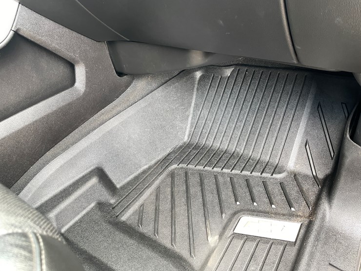 2018-chevrolet-silverado-1500-z71-image-66