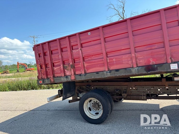 2006-ford-f450-image-39